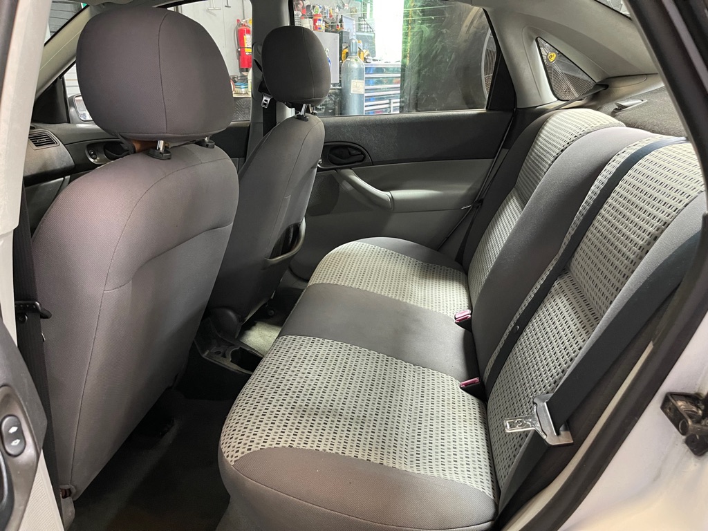 2007 FORD FOCUS ZX4