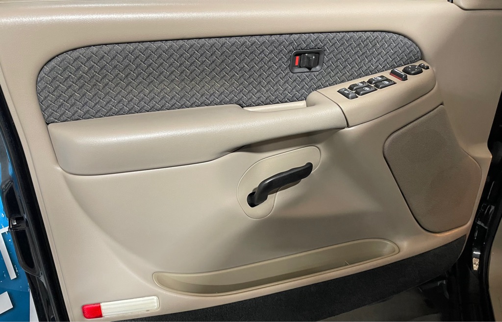 2002 CHEVROLET AVALANCHE 1500