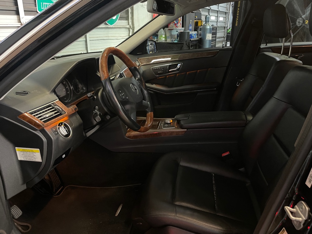 2011 MERCEDES-BENZ E-CLASS E 350 LUXURY 4M