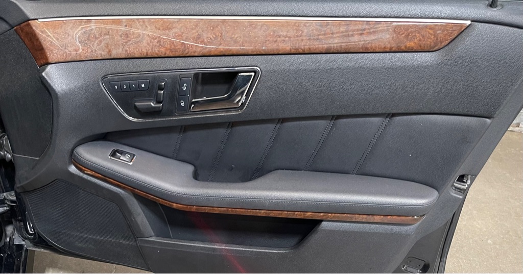 2011 MERCEDES-BENZ E-CLASS E 350 LUXURY 4M