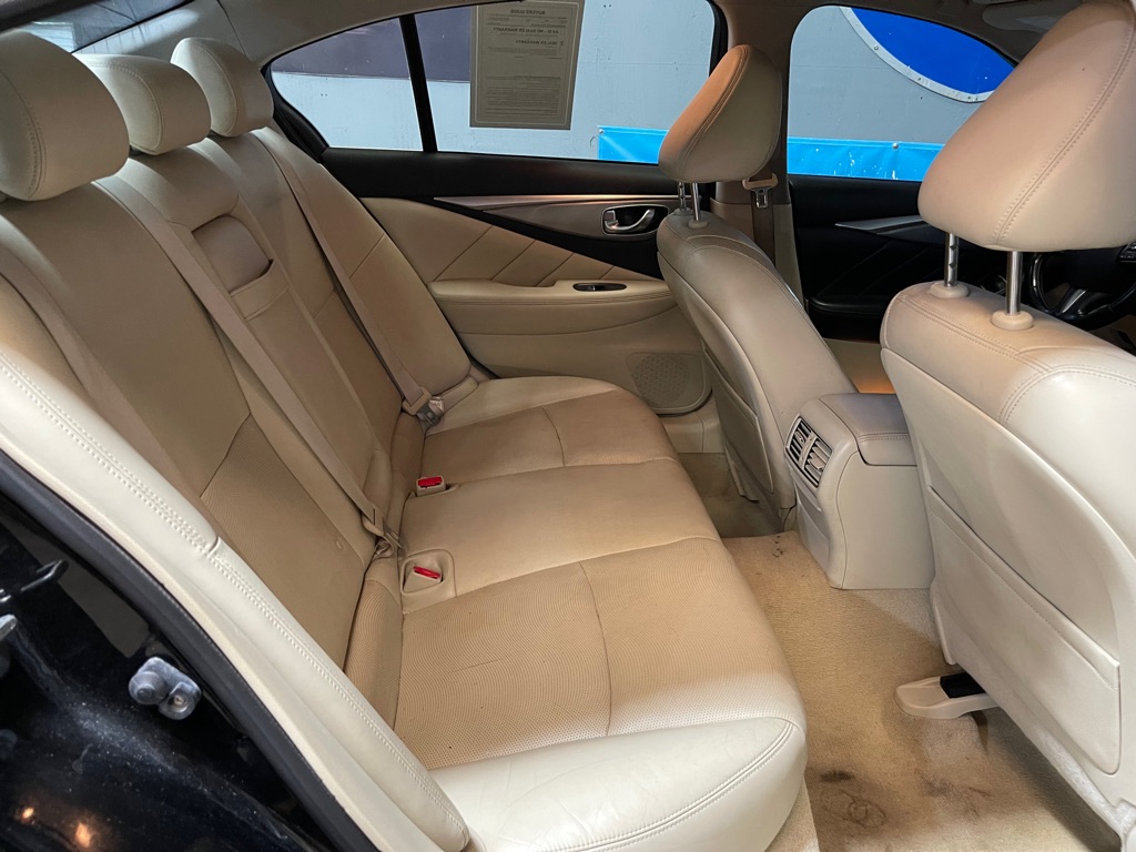 2014 INFINITI Q50 BASE