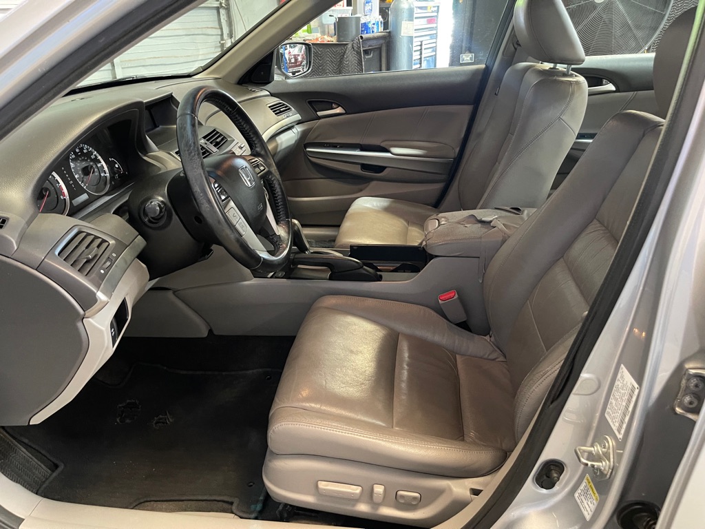 2010 HONDA ACCORD EX-L