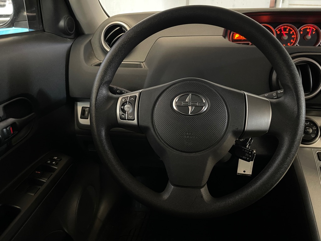 2011 SCION XB BASE