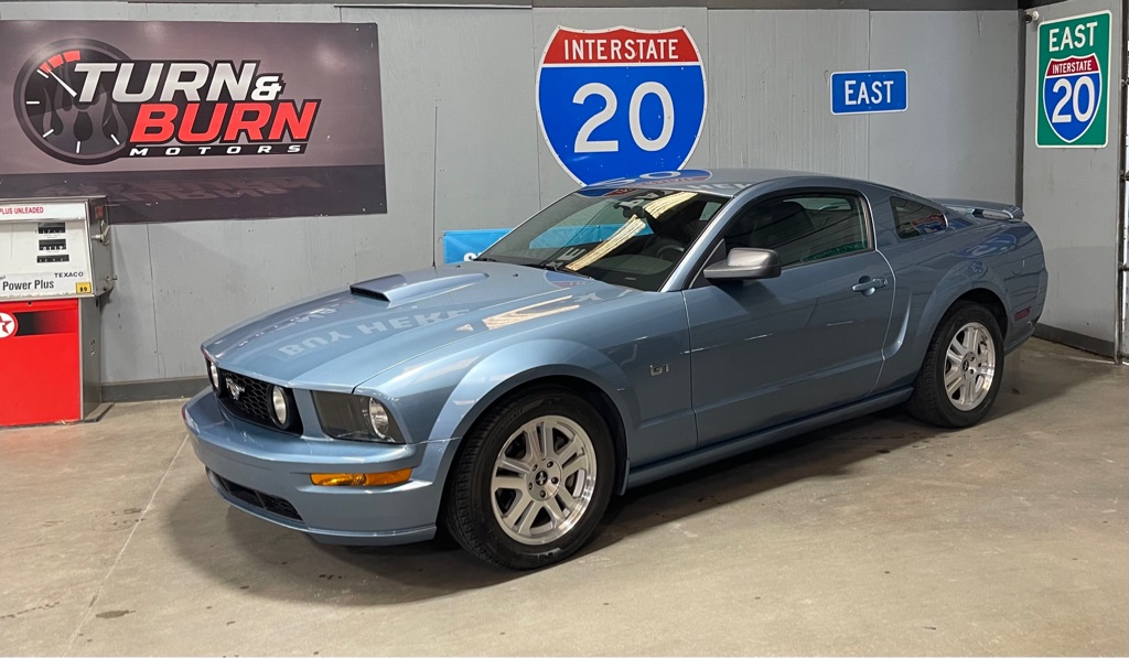 2007 FORD MUSTANG GT DELUXE