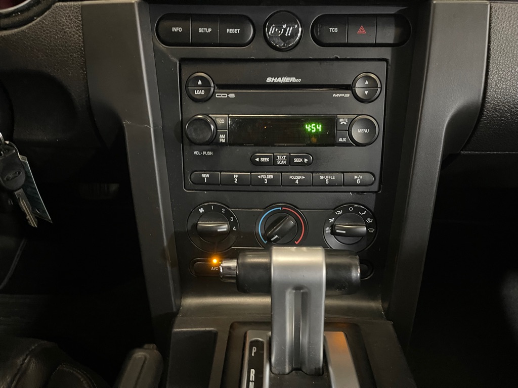 2007 FORD MUSTANG GT DELUXE