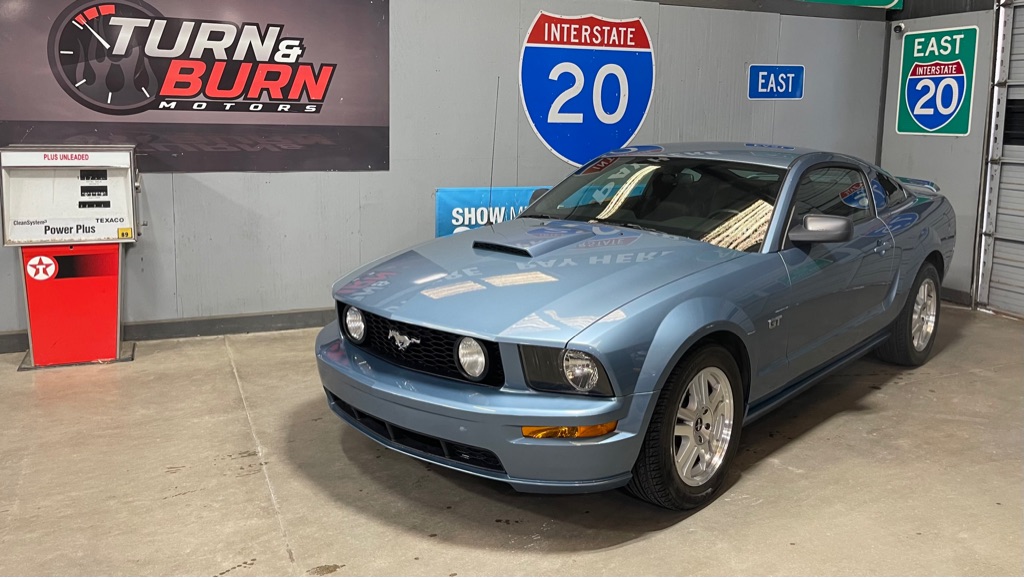 2007 FORD MUSTANG GT DELUXE
