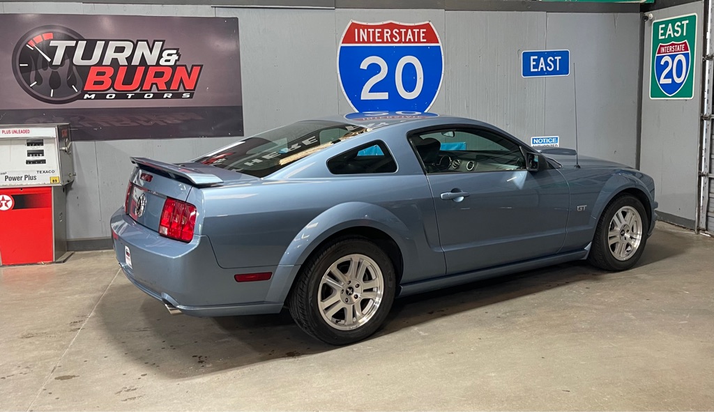 2007 FORD MUSTANG GT DELUXE