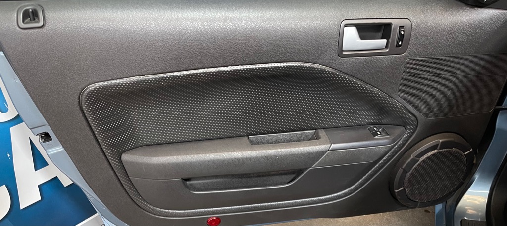 2007 FORD MUSTANG GT DELUXE