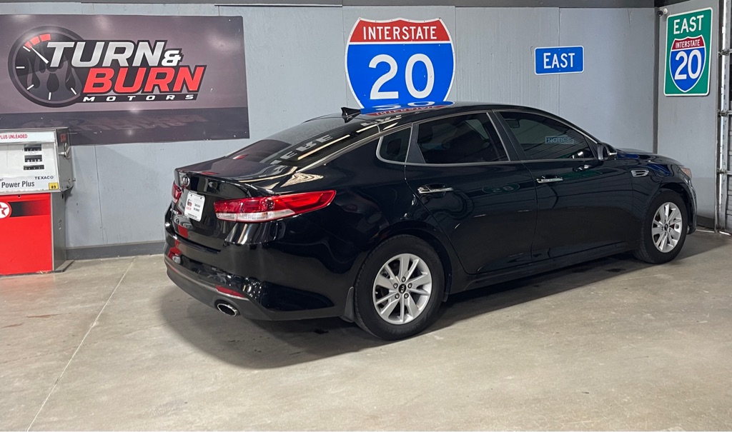 2016 KIA OPTIMA LX