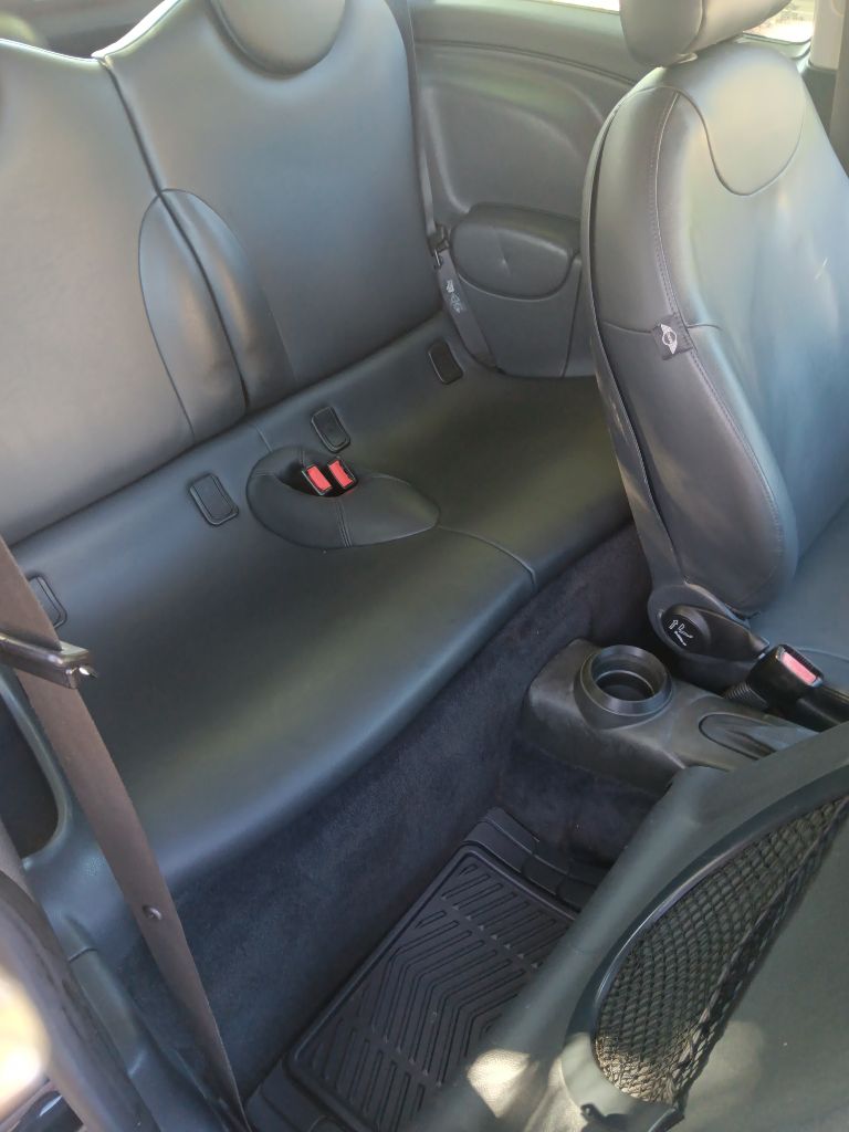 2006 MINI COOPER BASE