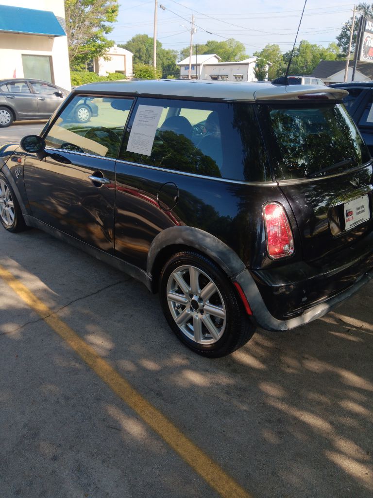 2006 MINI COOPER BASE