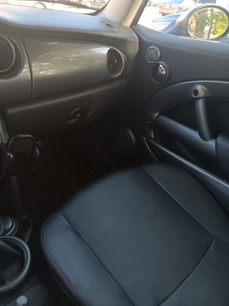 2006 MINI COOPER BASE