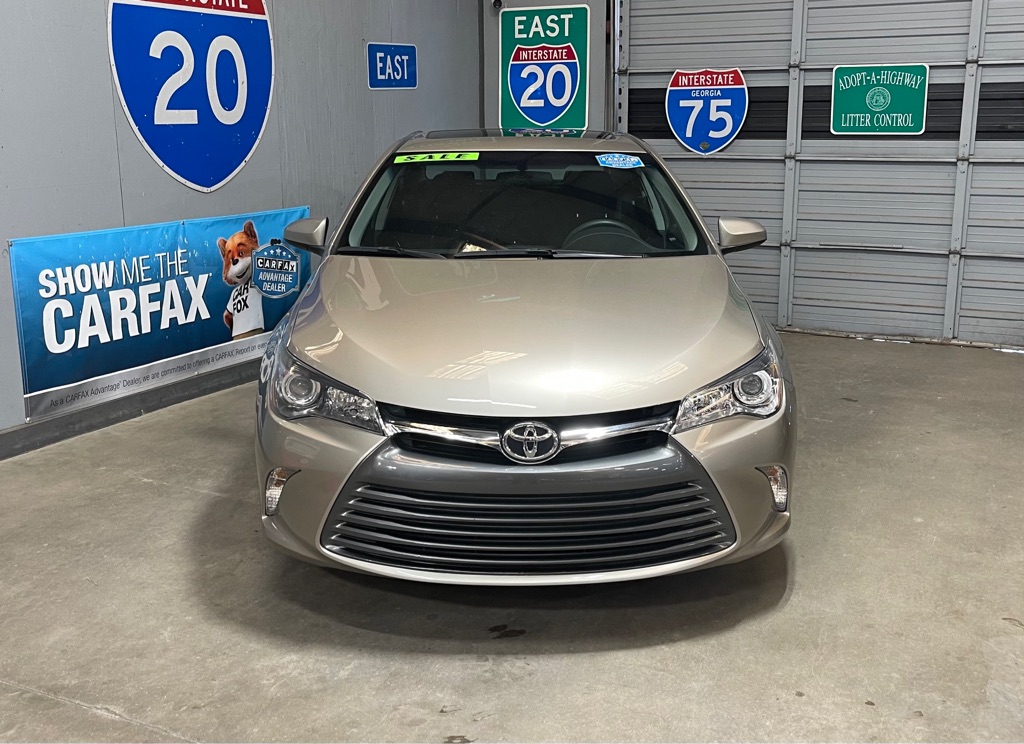 2015 TOYOTA CAMRY LE