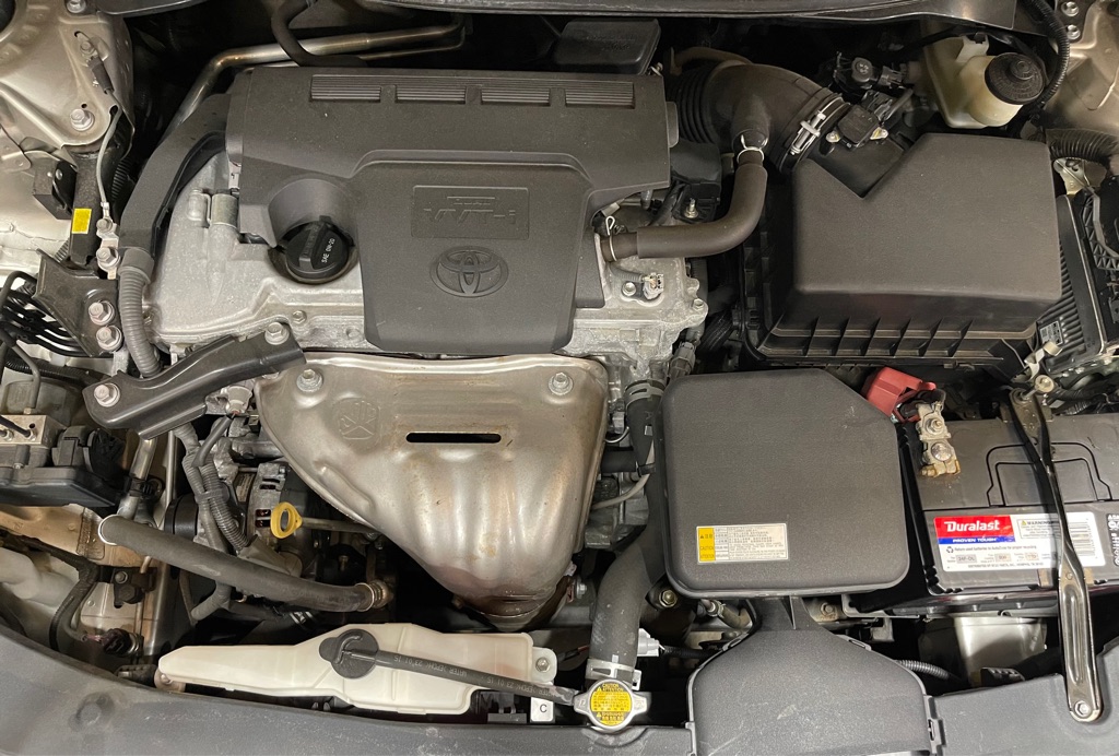 2015 TOYOTA CAMRY LE