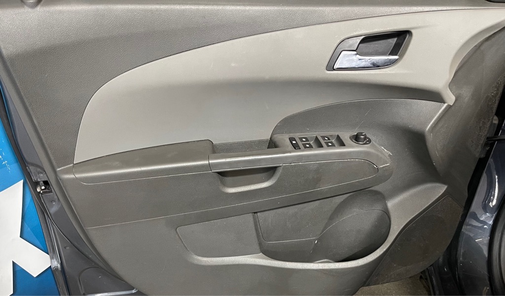 2012 CHEVROLET SONIC LT