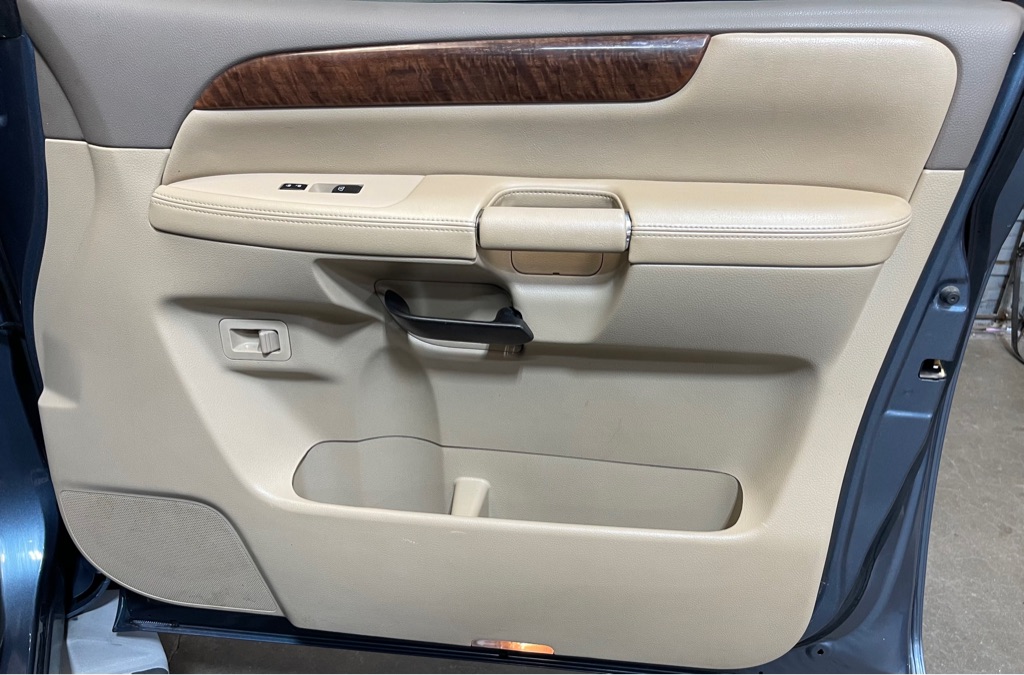 2012 NISSAN ARMADA PLATINUM