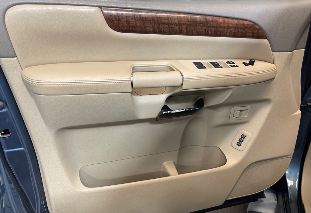 2012 NISSAN ARMADA PLATINUM