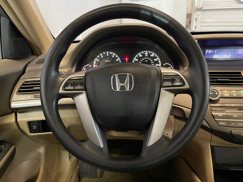 2009 HONDA ACCORD LX-P