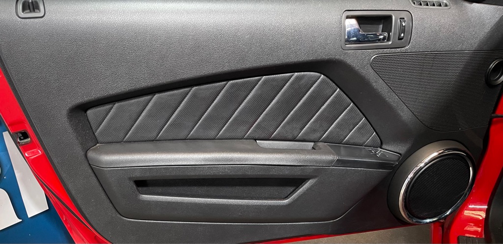2014 FORD MUSTANG V6