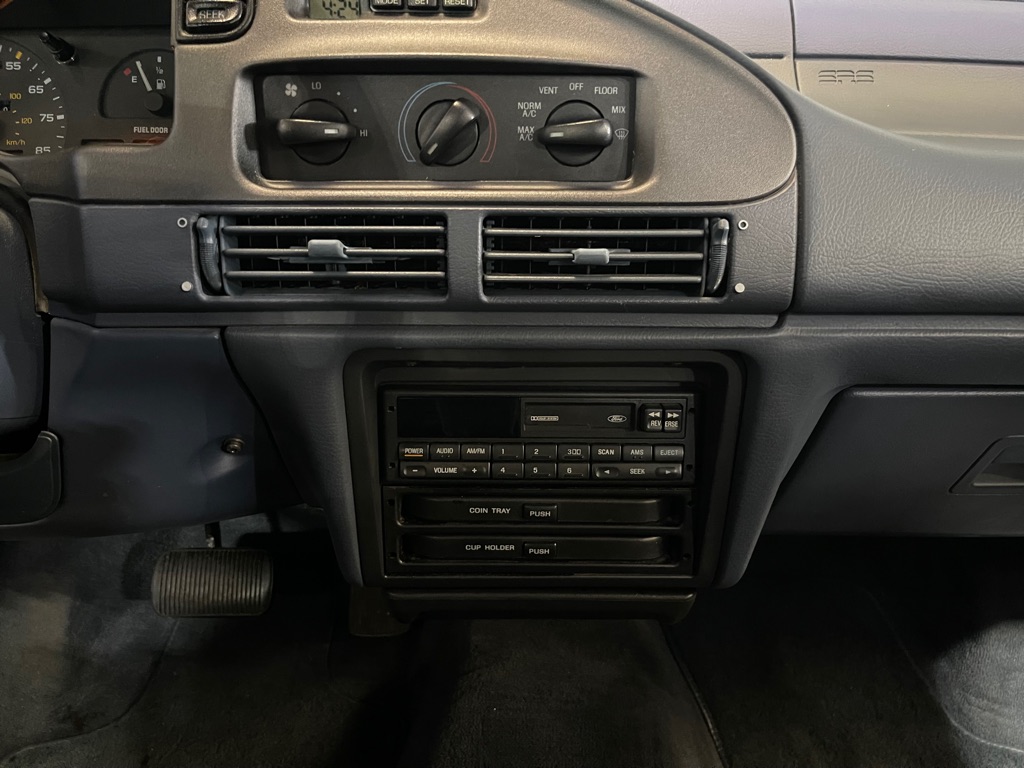 1992 FORD TAURUS GL