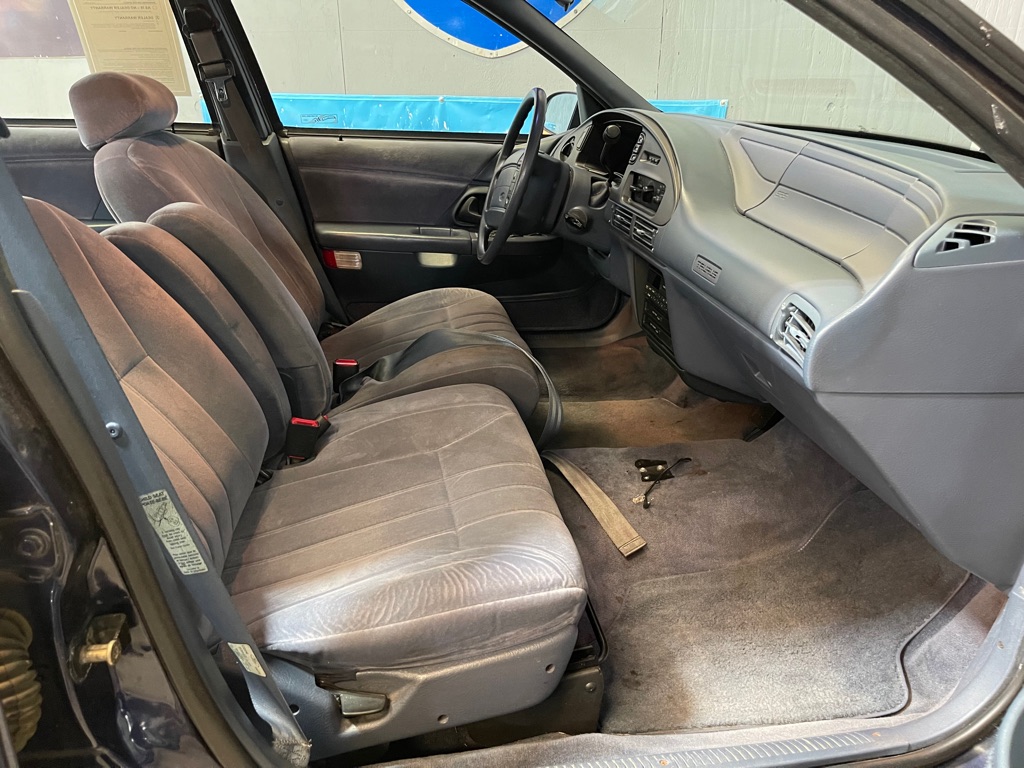 1992 FORD TAURUS GL