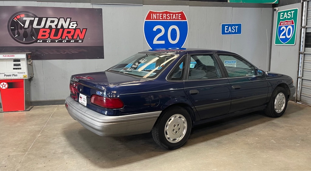 1992 FORD TAURUS GL