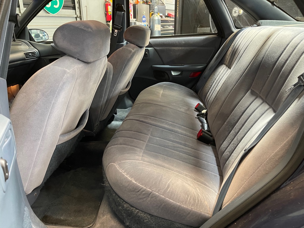 1992 FORD TAURUS GL