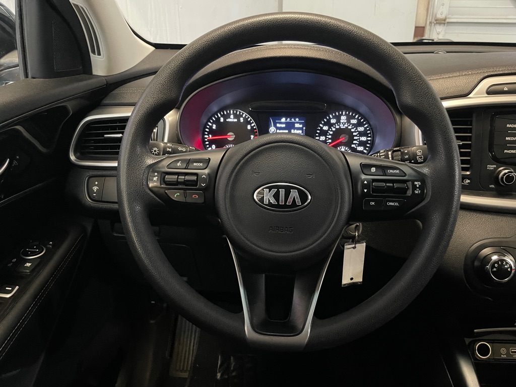 2017 KIA SORENTO L