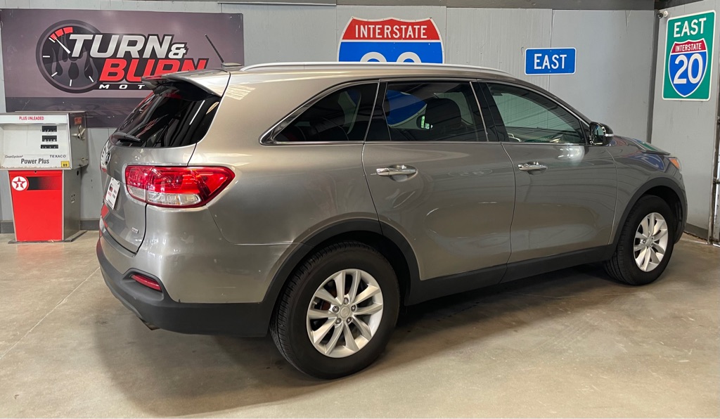 2017 KIA SORENTO L