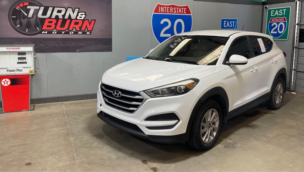 2017 HYUNDAI TUCSON SE