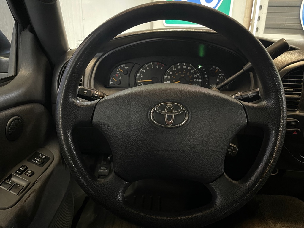 2003 TOYOTA TUNDRA SR5