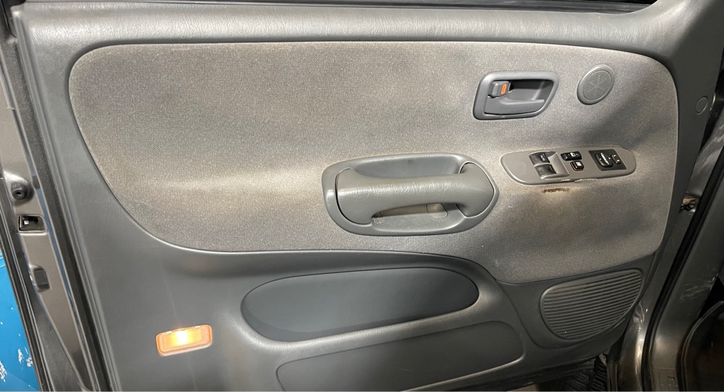 2003 TOYOTA TUNDRA SR5