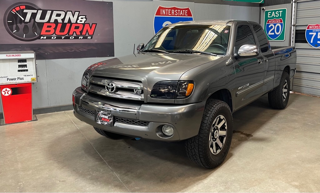 2003 TOYOTA TUNDRA SR5