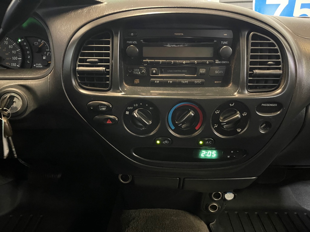 2003 TOYOTA TUNDRA SR5