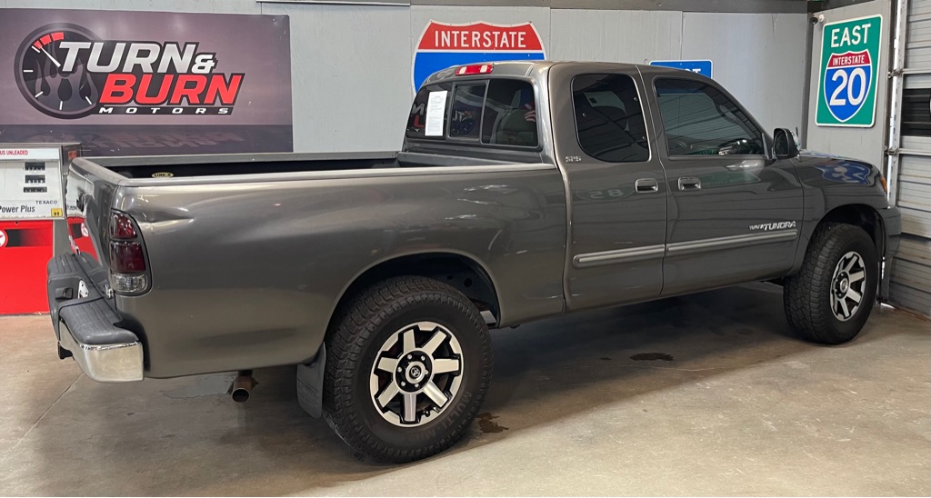 2003 TOYOTA TUNDRA SR5