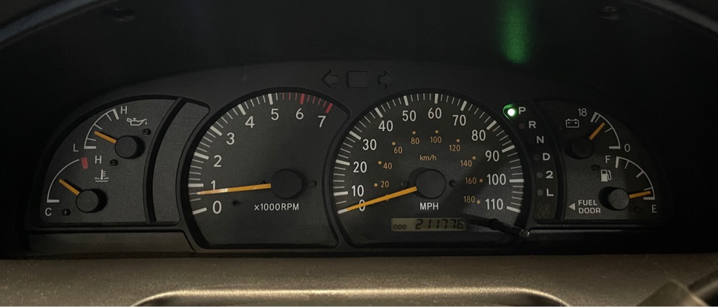 2003 TOYOTA TUNDRA SR5