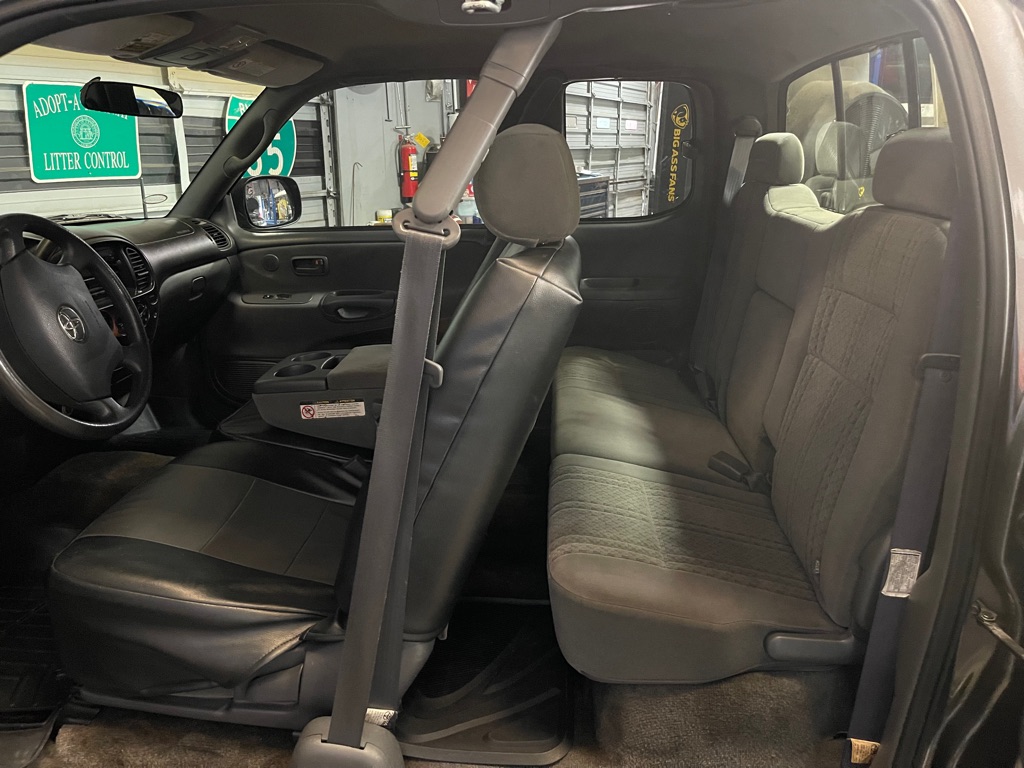 2003 TOYOTA TUNDRA SR5