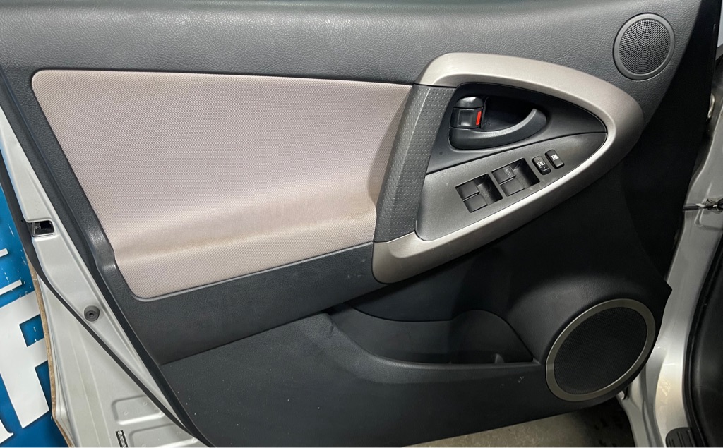 2007 TOYOTA RAV4 BASE