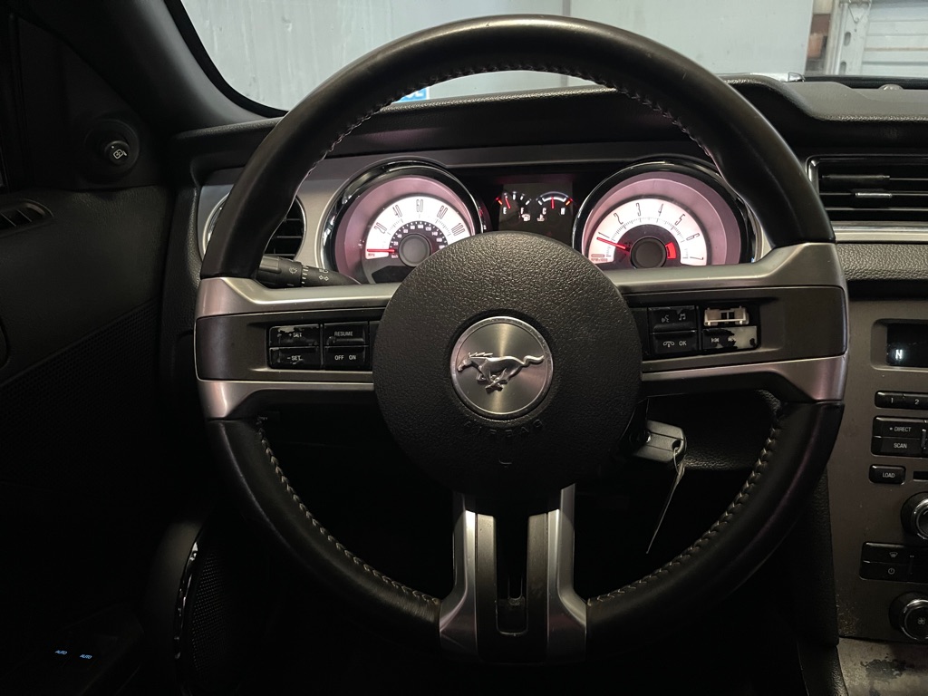 2010 FORD MUSTANG