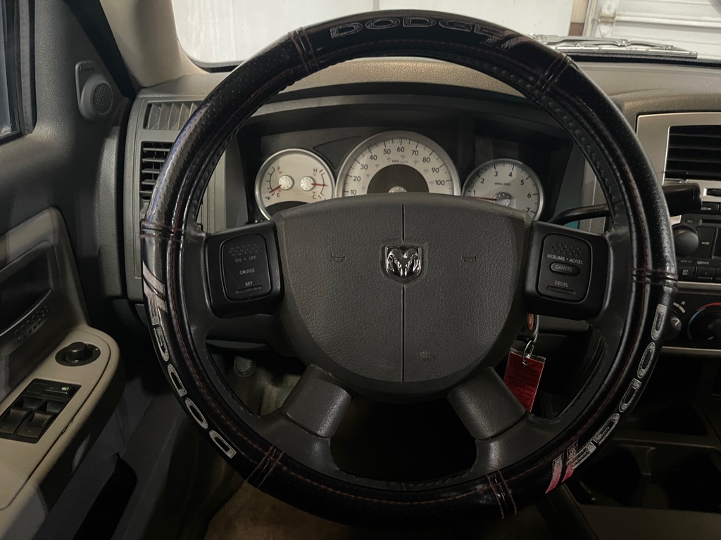 2005 DODGE DAKOTA LARAMIE