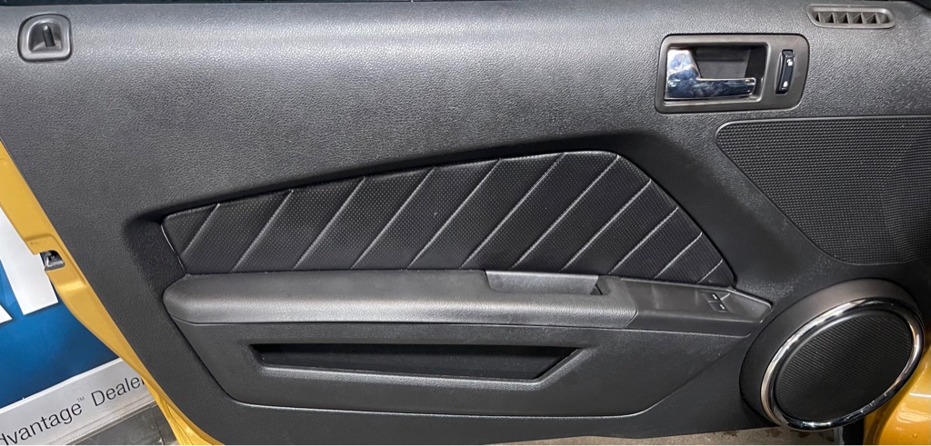 2010 FORD MUSTANG V6