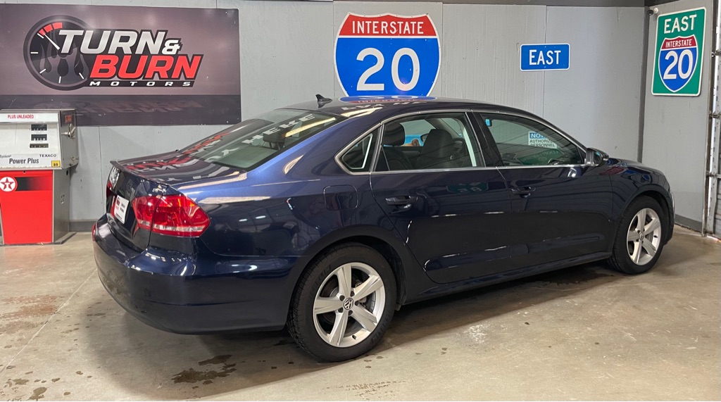 2012 VOLKSWAGEN PASSAT SE PZEV