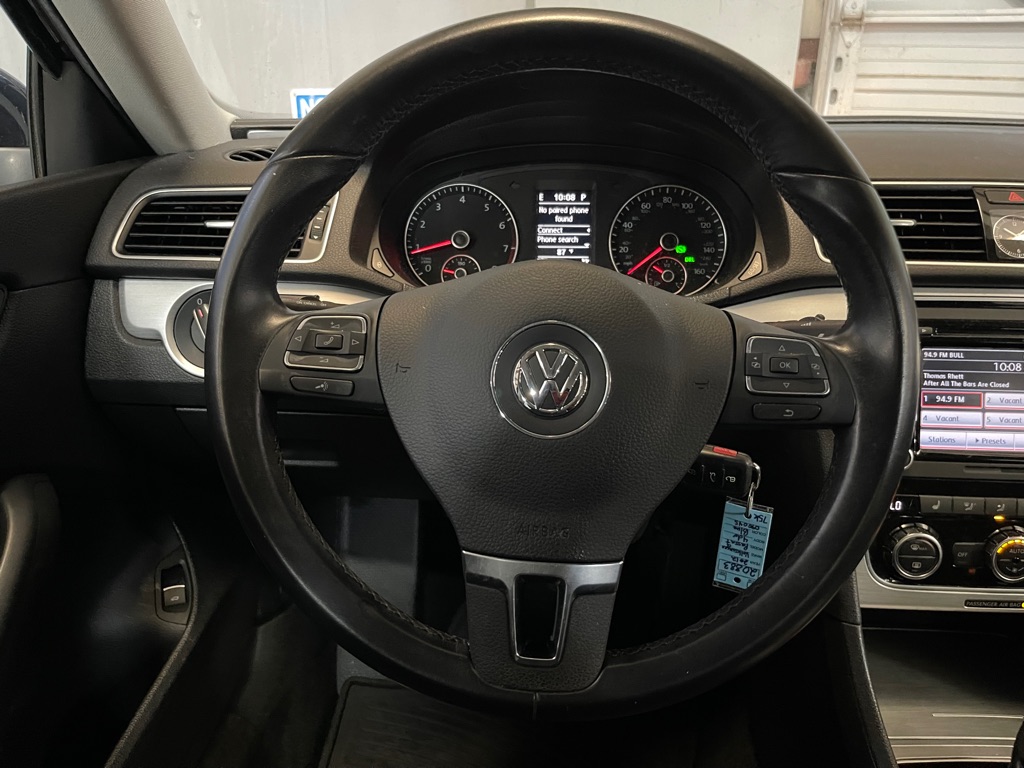 2012 VOLKSWAGEN PASSAT SE PZEV