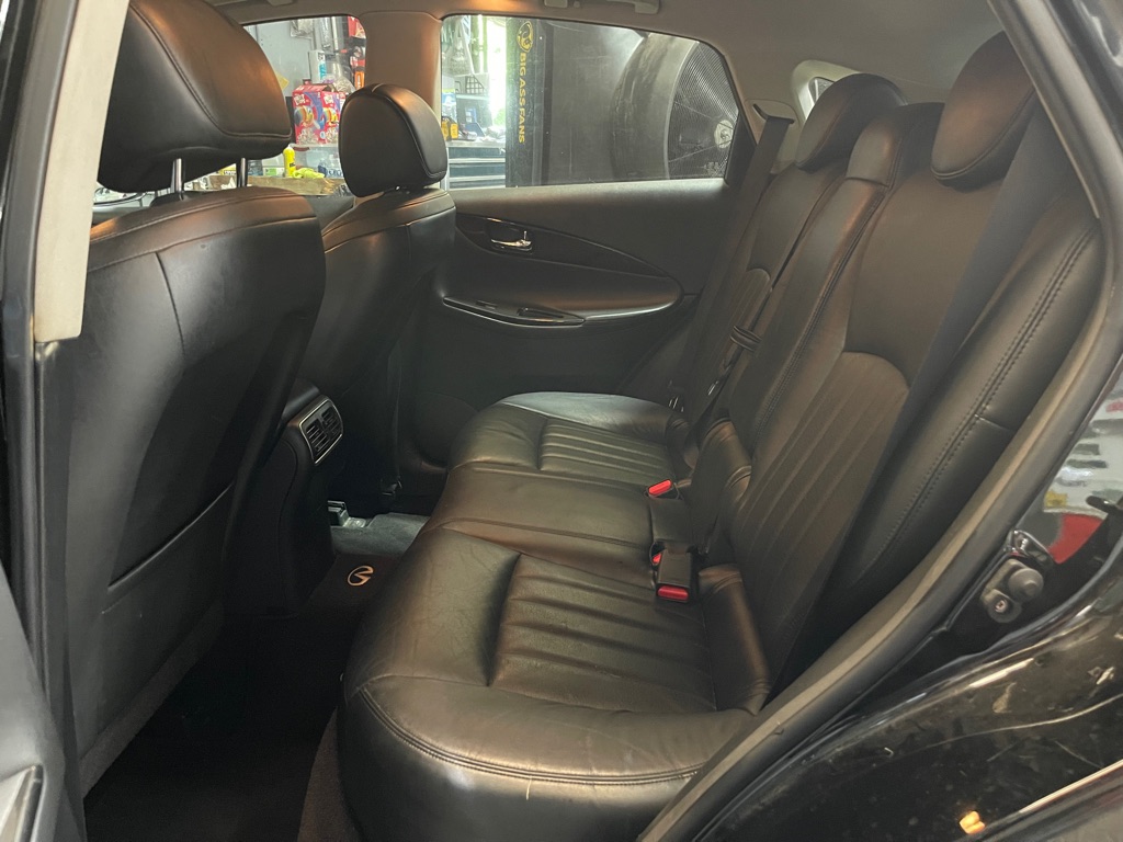 2010 INFINITI EX35 BASE