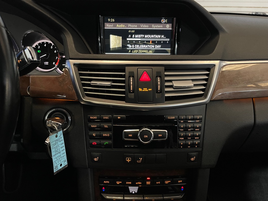 2012 MERCEDES-BENZ E-CLASS E 350 LUXURY