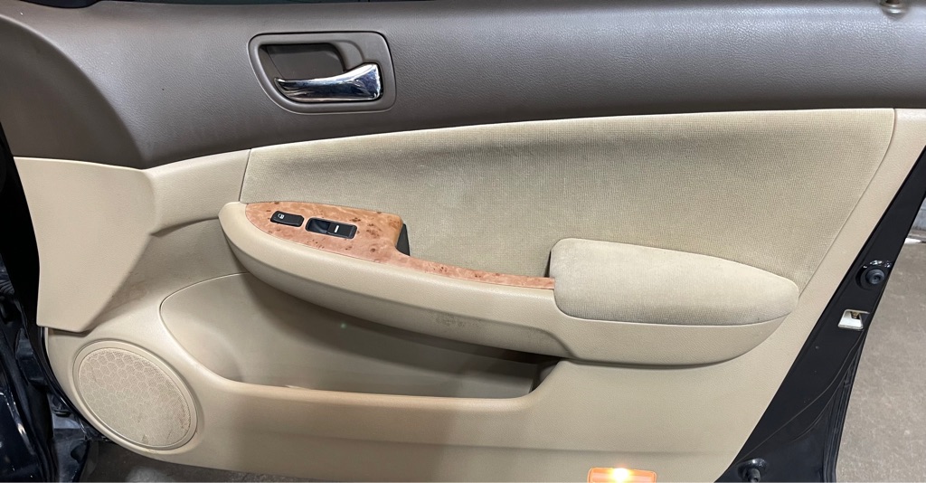 2004 HONDA ACCORD EX