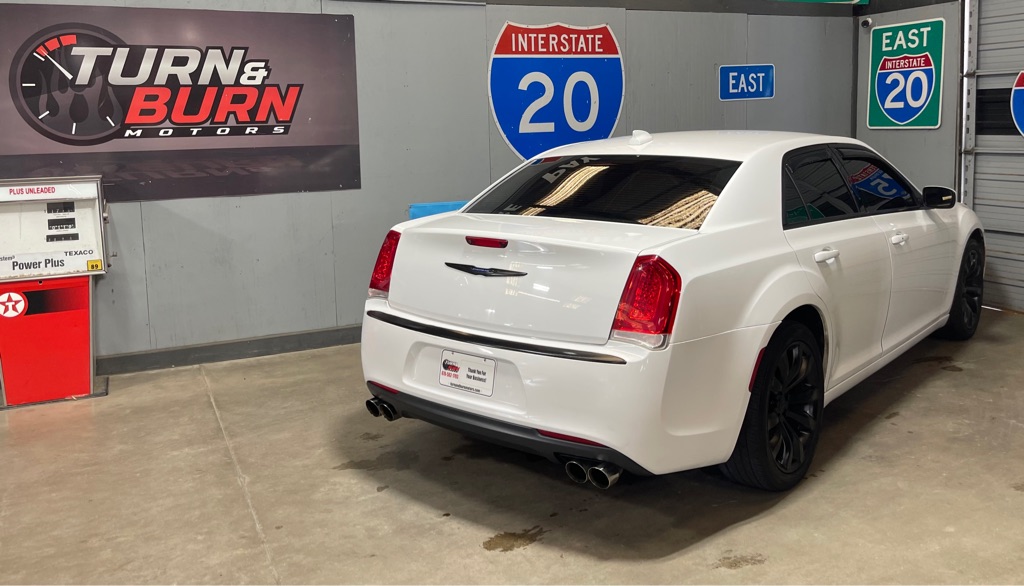 2019 CHRYSLER 300 TOURING