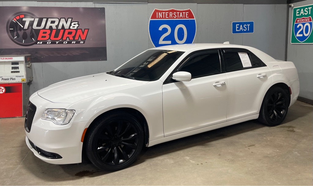 2019 CHRYSLER 300 TOURING