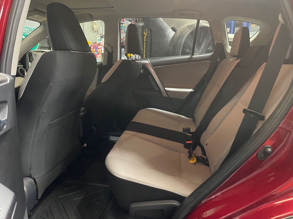 2018 TOYOTA RAV4 XLE