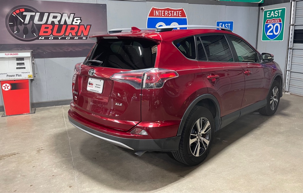 2018 TOYOTA RAV4 XLE